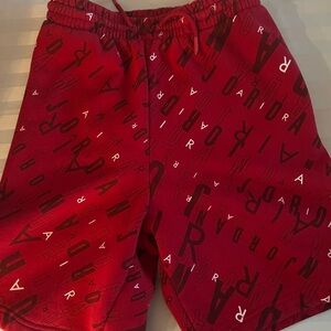 Jordan Boy's Essential HBR Shorts (Big Kids) Large